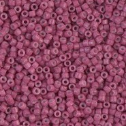 Miyuki delica kralen 11/0 - Opaque wine dyed DB-1376
